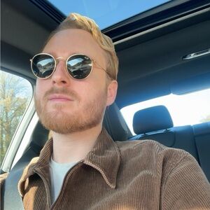 Meet your Posher, Jeremiah